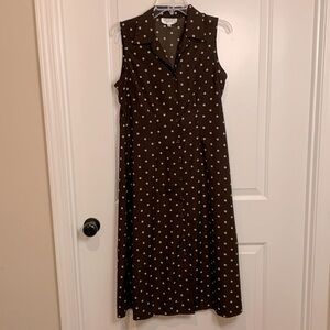 Studio I dark chocolate dress with tan polkadots. Size 10 petite.